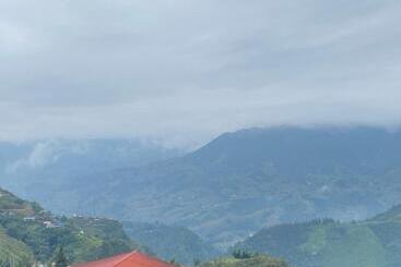 Hotel Cat Cat Sunrise