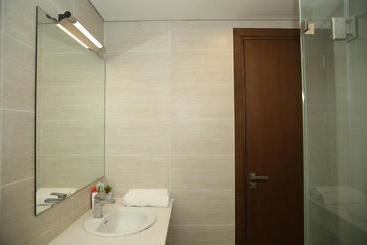 Bayhomes Golden Palm Serviced Apartment