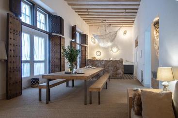 Apartamentos turísticos En Cádiz Casa Galeón