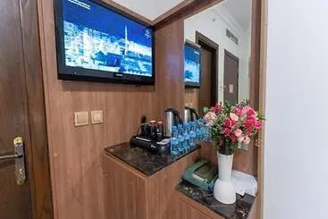 Hotelli Hayah Plaza