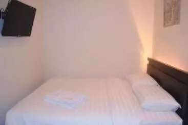 Hotel Guardian Family