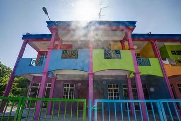 Pearl Villa Hotel & Resort