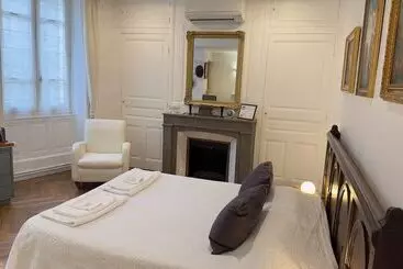 Appartamento Chambre De Charme Au Coeur De Valence