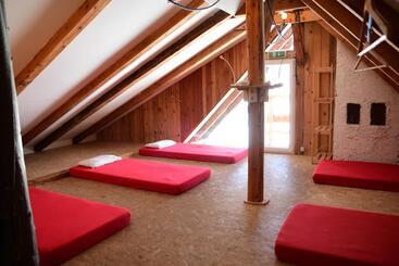 Hotell Gjaid Alm 1739m Am Dachstein Only Accessible By Cable Car