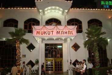 ホテル Capital O74359  Mukut Mahal