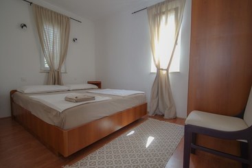 Tourist flats Karpinjan