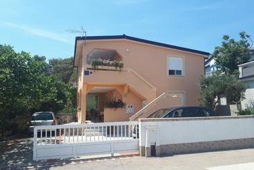 شقق خاصة سياحية Villa Nora