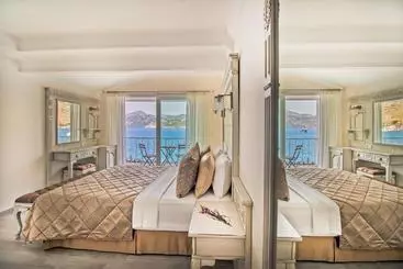 Hotel Losta Sahi̇l Evi̇ 3
