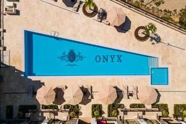 هتل Onyx Beach Residence Free Parking & Beach Access