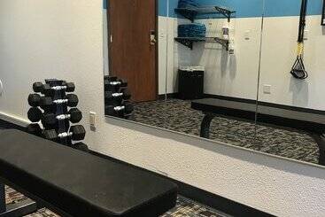 호텔 Wood River Inn & Suite