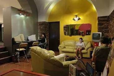Agora Hostel 