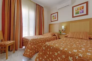 Apartamentos Mijas Costa Oasis by Grangefield Oasis Club