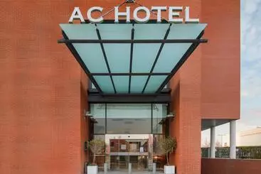 Ac Hotel Alcalá De Henares By Marriott