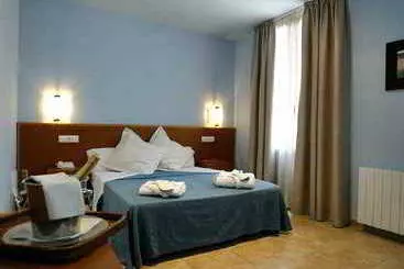 Otel Comtes De Queralt