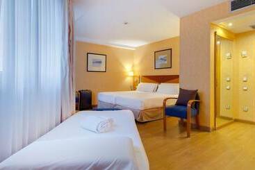 Hotel Oca Villa De Aviles