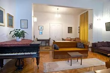 Hostel Residence