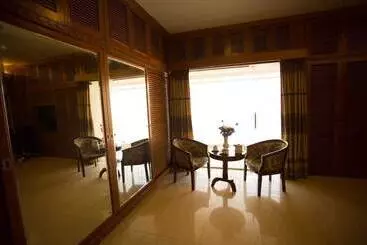 Hotel Impiana