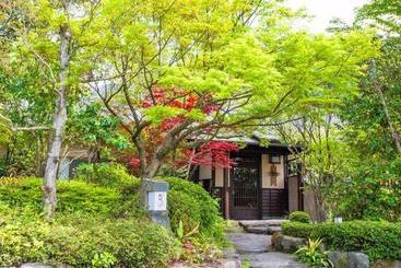 酒店 Oyado Sakuratei