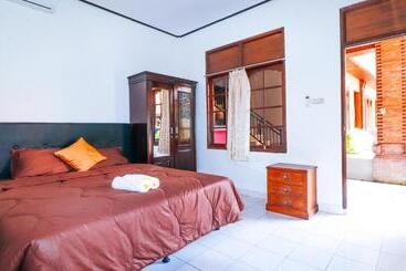 Panzió Mia Guest House