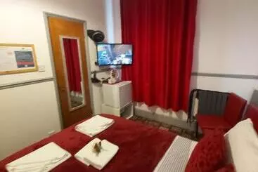 Bed and Breakfast St Albans Guest House, Dover