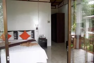 Hotel Chareena Garden