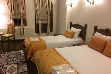 Szálloda Serife Baci Ogretmenevi Doga Kultur Koyu