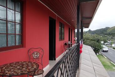 Hotel La Casa De Tia Eva