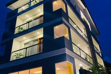 酒店 Bill Tourist Inn