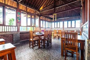 Hotel The Garuda Villa & Restaurant