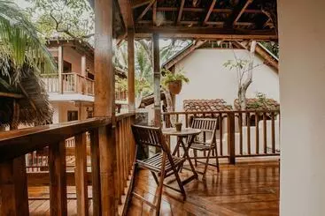 Sansara Surf Yoga & Resort