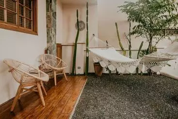 Sansara Surf Yoga & Resort