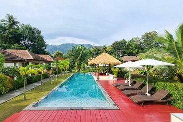 酒店 Verona Lanta Resort