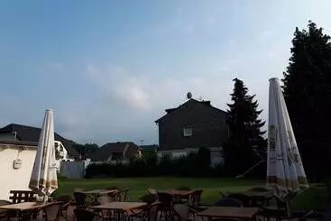 Majatalo Landgasthaus Echtzer Hof