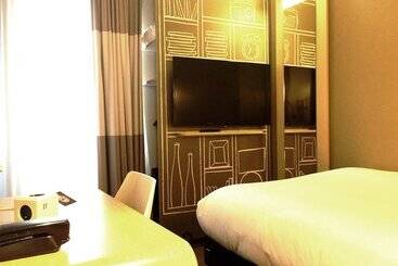 Hotel Ibis Clichy Centre Mairie