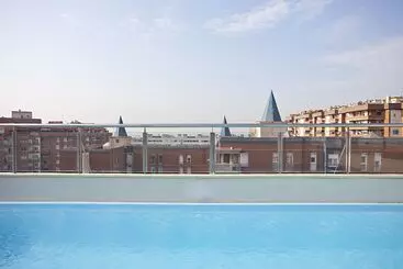 Hotelli Ilunion Les Corts Spa