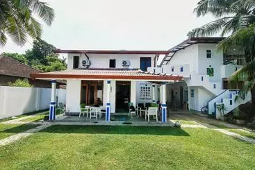 ホテル Feel Villa