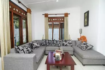Hotel Feel Villa