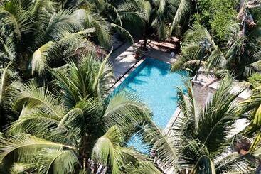 Hotelli Oyo 854 Baan Phuchalong