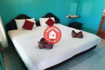 هتل Oyo 864 Seahorse Resort