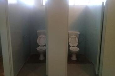 Retkeilymaja Dirkie Uys Backpackers