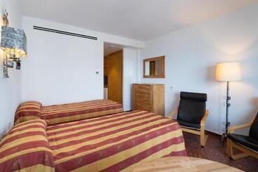 Apartamentos Bajondillo