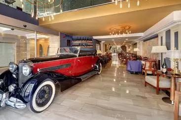 Apartaments Hotel Hispanos 7 Suiza