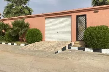 Mooyah Resort