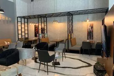 Shouel Inn Furnished Apartments
