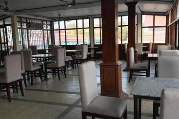 Hotell Nana Backpacker Hostel