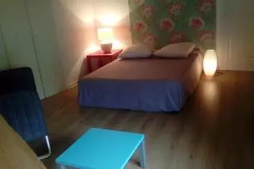Pansiyon Chambres D Hôtes Les Barrerres