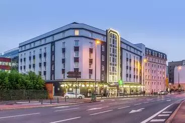 Отель Campanile Paris Ouest  Pont De Suresnes