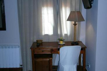 교외 호텔 El Castrejon