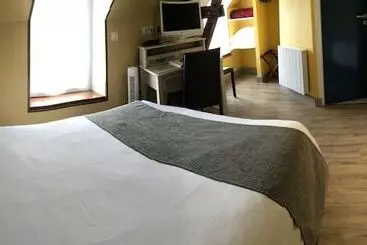 호텔 Hôtel Les 13 Assiettes