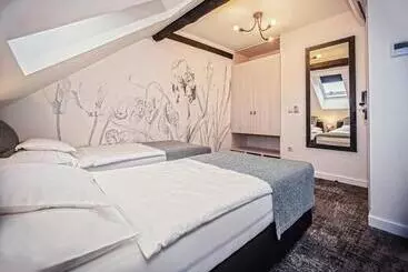 Bed & Breakfast Piccolo Panzió Vendéglő Vinoteca
